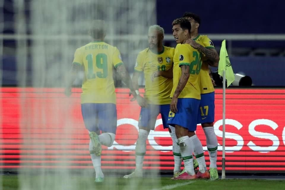 Brasil mantiene el invicto.