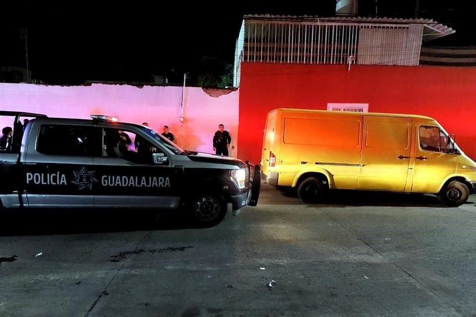 La camioneta y lo robado fueron hallados en la Colonia San Andrés, de Guadalajara.