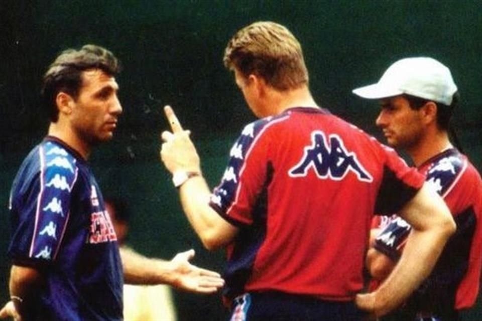 Hristo Stoichkov y Louis Van Gaal.