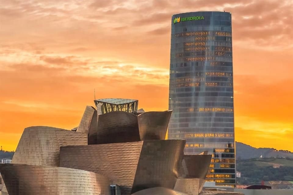 Iberdrola tiene operaciones en España, Reino Unido, Estados Unidos, Brasil y México, país del que saldrá tras concretarse la venta de activos.