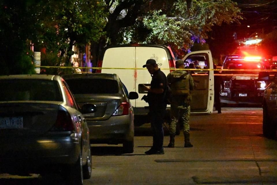 Un hombre fue asesinado a balazos en las últimas horas del lunes, por agresión directa, en la Colonia Santa Cecilia de Guadalajara.