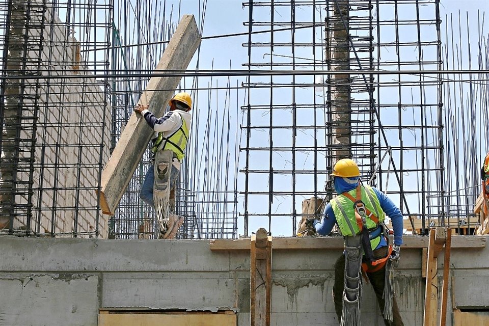 En septiembre se registraron 49 nuevas empresas de la construcción ante el IMSS en Jalisco.