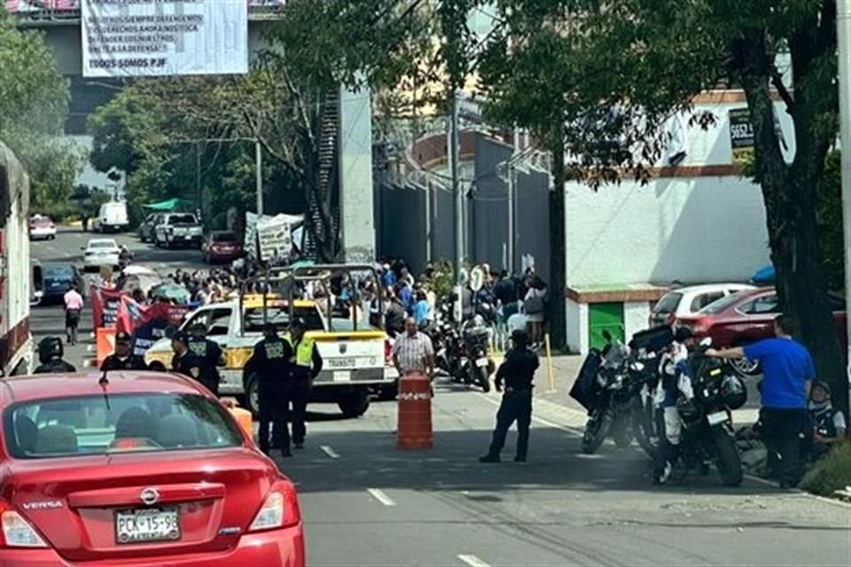 Por tercer día, funcionarios del Poder Judicial protestan contra recorte a fideicomisos; en las calles sólo afectan vía Picacho-Ajusco.