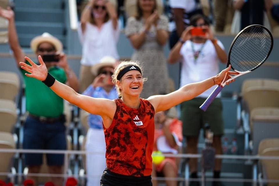 Debido a una lesión en su muñeca derecha, la tenista checa Karolina Muchova no jugará las WTA Finals.