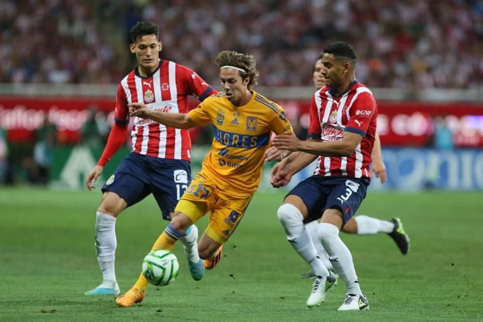 El partido de Chivas vs Tigres se realizará a las 9 pm del sábado en el Estadio AKRON.