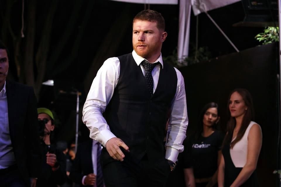 Canelo Promotions firmó cuatro peleas con Eddie Hearn y MatchRoom Boxing y es muy probable que una de esas contiendas se realice en Guadalajara.