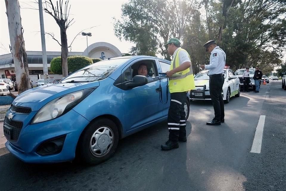 Por ahora, las multas por incumplir con la verificación sólo pueden levantarse a través de los operativos itinerantes.