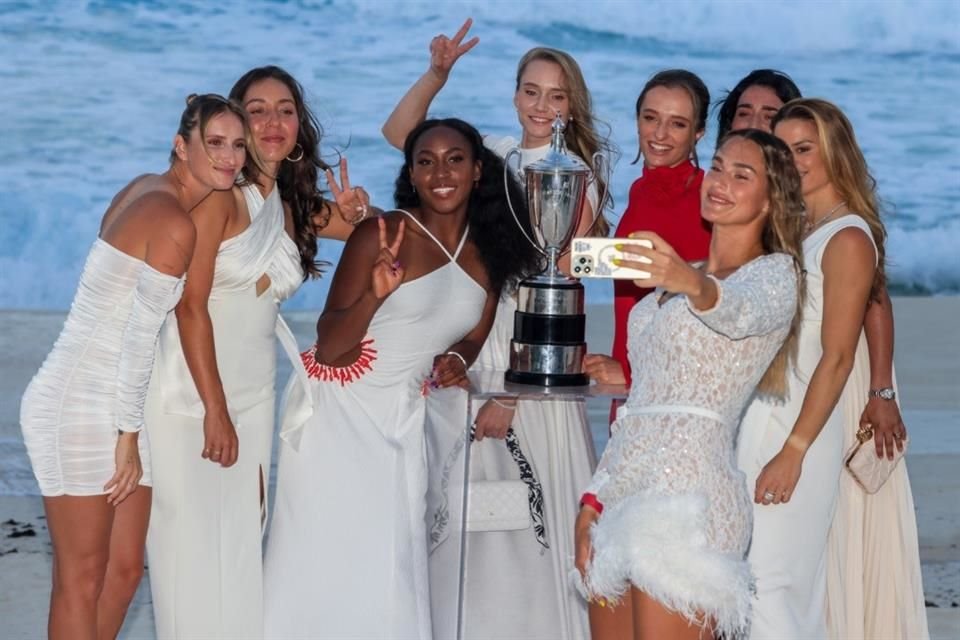 Marketa Vondrousova, Jessica Pegula, Coco Gauff, Elena Rybakina, Iga Swiatek, Ons Jabeur, Maria Sakkari y Aryna Sabalenka.