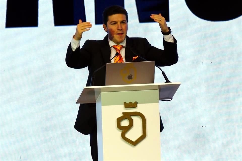 El Gobernador de Nuevo León, Samuel García, le devolvió el gesto político al Alcalde de Guadalajara, Pablo Lemus, y lo instó a 'destaparse' para la Gubernatura de Jalisco por Movimiento Ciudadano.
