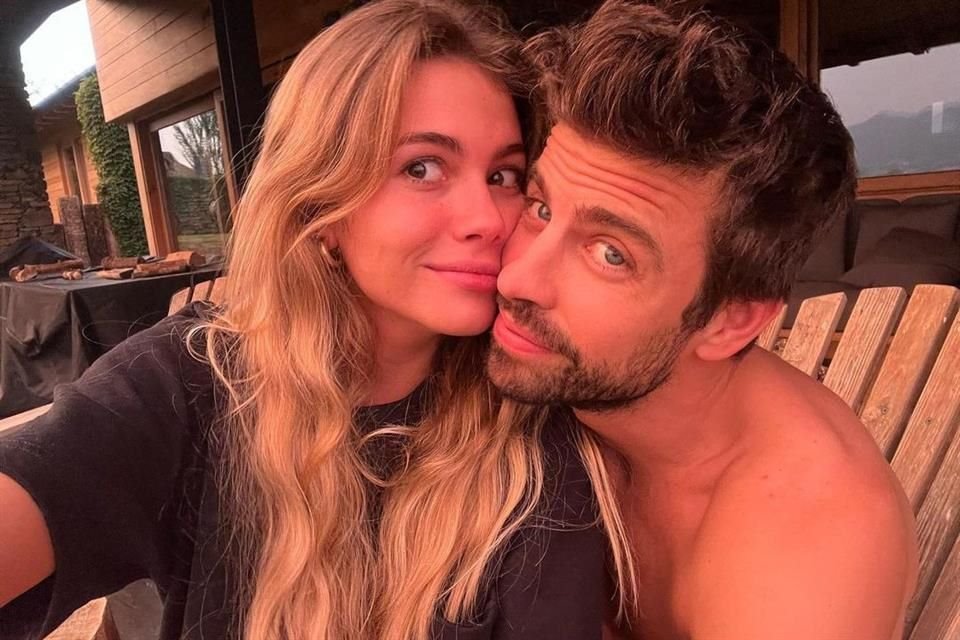 Aseguran que padres de Clara Chía no aprueban el noviazgo de su hija con el ex futbolista Gerard Piqué, por lo cual ella está molesta.