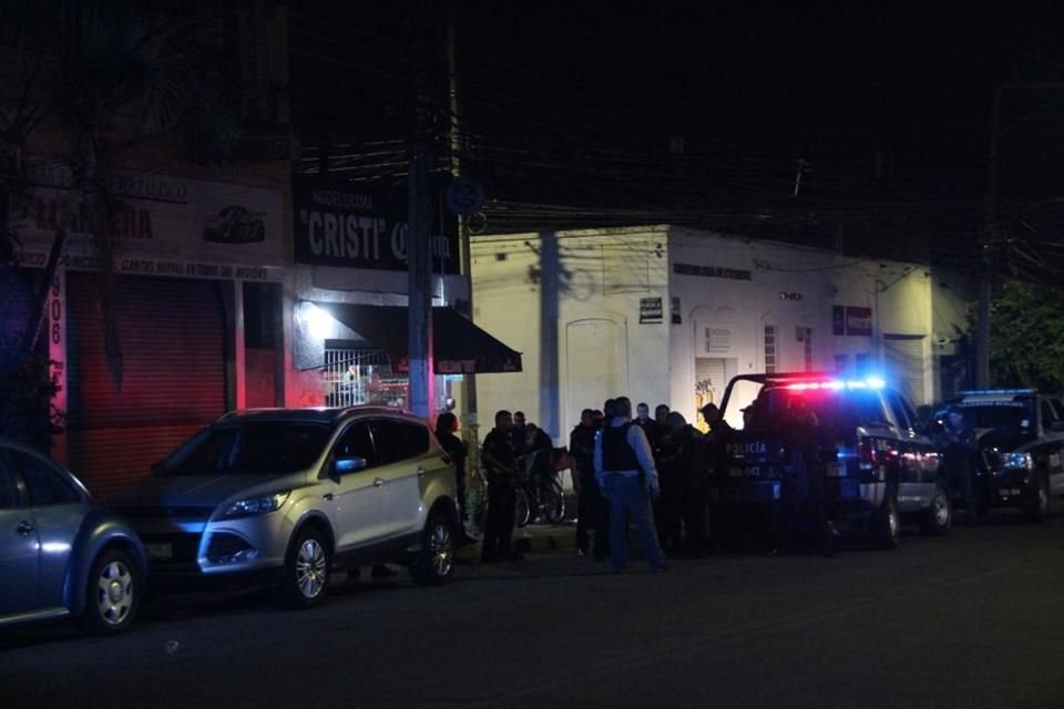 El policía que respondió ante el cobro de plaza, es oficial de Tlajomulco e hijo de los dueños de la vinatería.