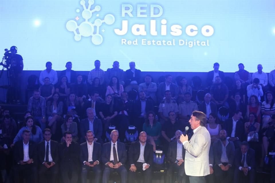 Emilio Azcárraga, Presidente de Televisa, estuvieron presentes en la presentación de Red Jalisco.
