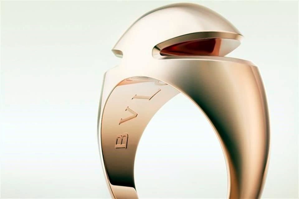 Bulgari presentó su colección Cabochon, un discreto homenaje a joyas del Imperio Romano.
