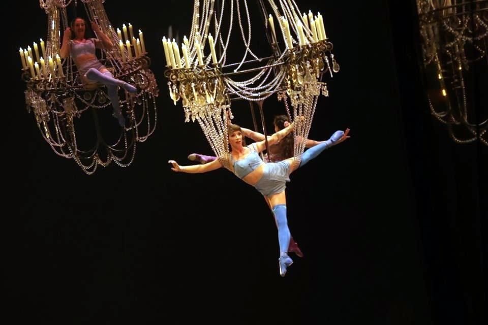 La temporada del espectáculo Corteo del Cirque Du Soleil se presentó con éxito en la Ciudad.