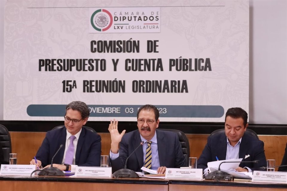 Comisión en Cámara de Diputados aprobó en lo general el PEF 2024, con ratificación de recorte a entes autónomos y ajuste a gasto de estados.