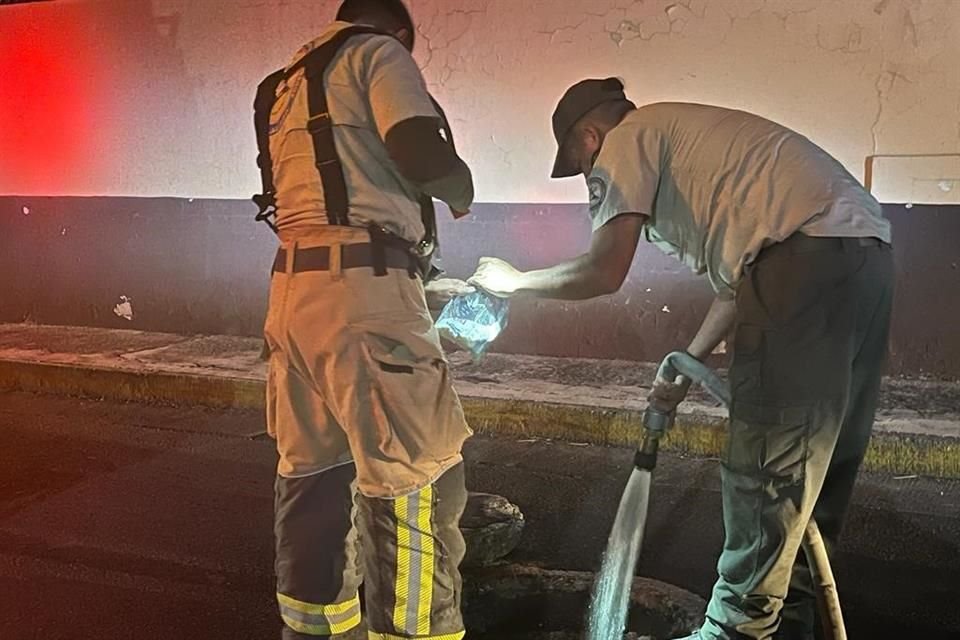 Protección Civil no reporta, por ahora, personas intoxicadas por el fuerte olor a ajo o gas que aqueja desde anoche en la ZMG; aún desconocen su origen.