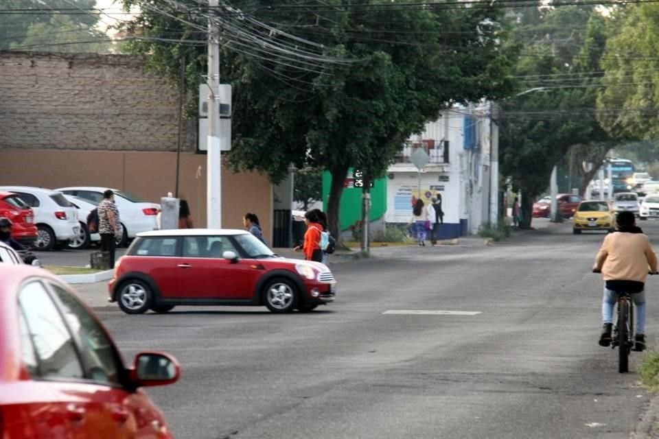 En la Colonia El Colli ya no se observaron cuadrillas realizando labores.