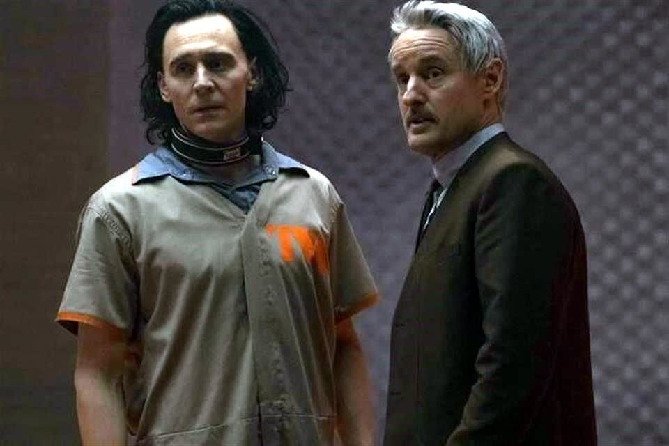 Disney lanzó este 5 de abril un nuevo tráiler para su próxima serie del Universo Cinematográfico de Marvel, Loki, estelarizada por Tom Hiddleston.