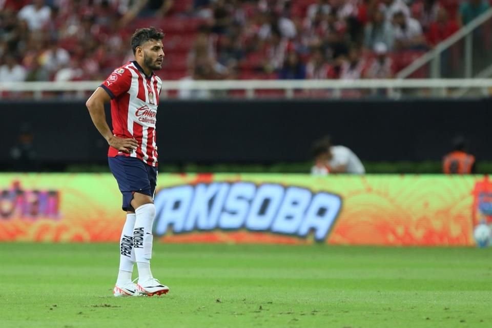 Veljko Paunovic convocó a Alexis Vega para el Chivas vs. Pumas, luego de un mes de ausencia en los llamados, tras la indisciplina cometida en Toluca.