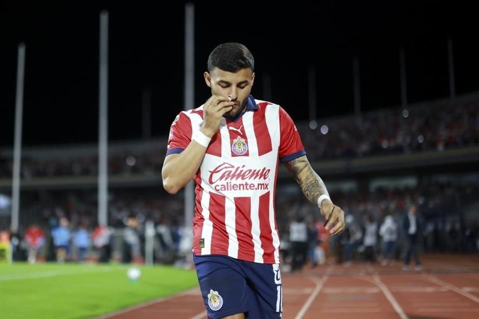 Alexis Vega fue el villano rojiblanco al fallar un penalti a 15 minutos de acabar el juego que le costó caro al Guadalajara.