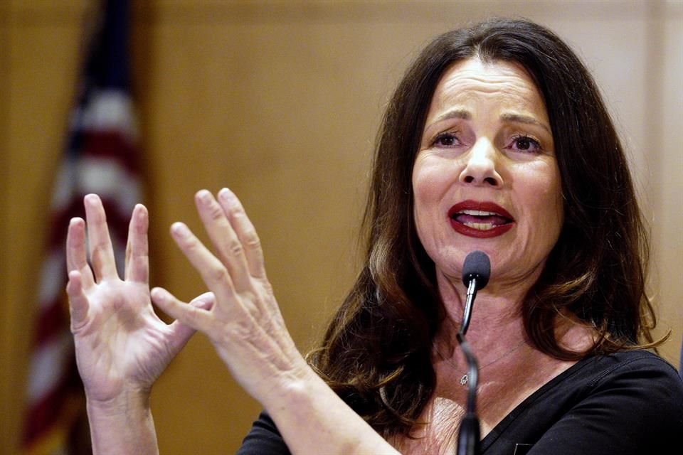 Fran Drescher pactó con los grandes estudios la regulación de la Inteligencia Artificial.