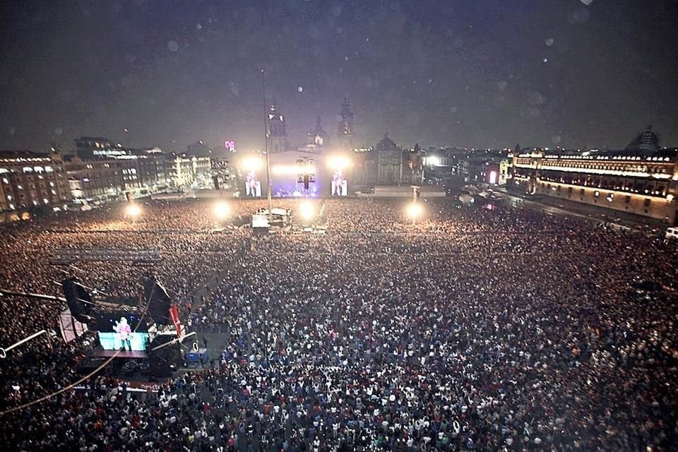 La presentación de Paul McCartney en el Zócalo de la Ciudad de México.