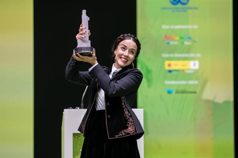 El Festival Iberoamericano de Huelva celebró la clausura de su 49 edición con Cecilia Suárez y Valentina o la Serenidad como protagonistas.