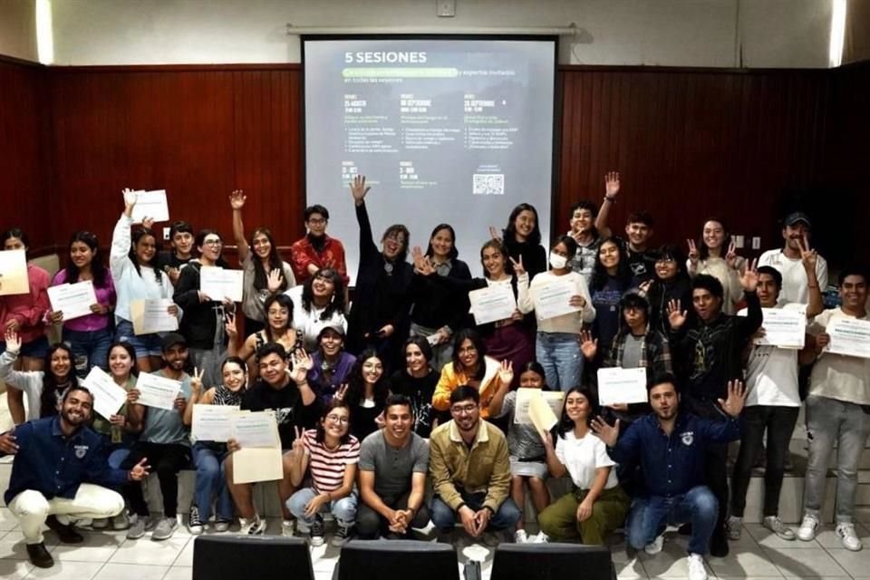 Los promotores ambientales son jóvenes estudiantes del CUCBA que ahora recibieron una formación adicional. Especial