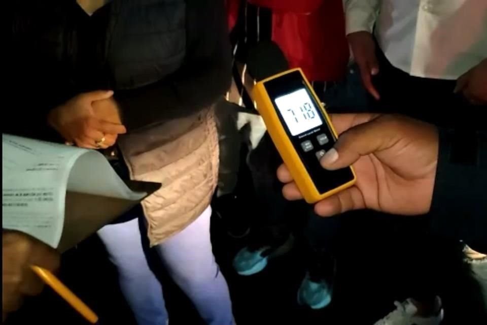 El vecino de la Colonia Santa Eduwiges se acercó al Municipio y explicó que el ruido era por ensayos; el Gobierno disminuyó la multa y le encomendó trabajo comunitario.