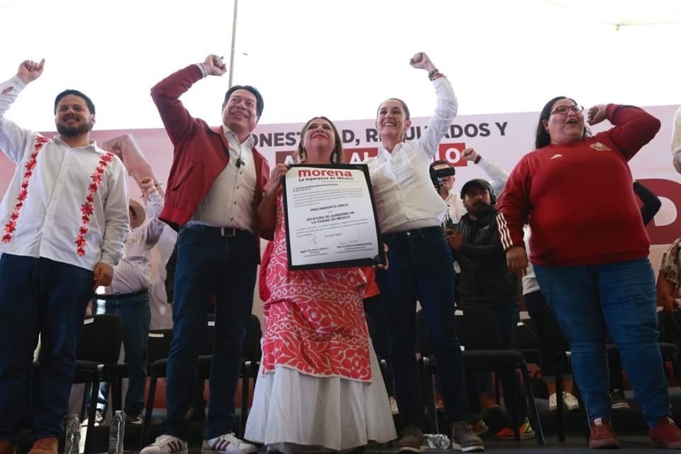 Las precandidatas de Morena asistieron a mitin en Iztapalapa.