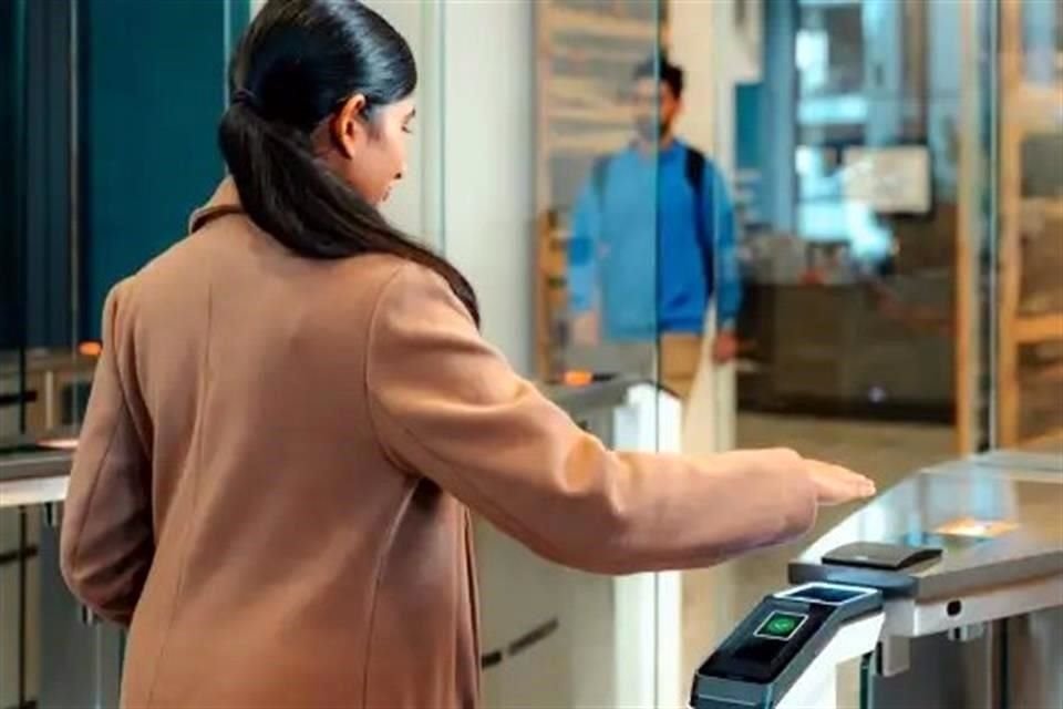 Aconsejan a gerentes indagar qué es lo que realmente desean los mejores empleados para evitar que renuncien. 
