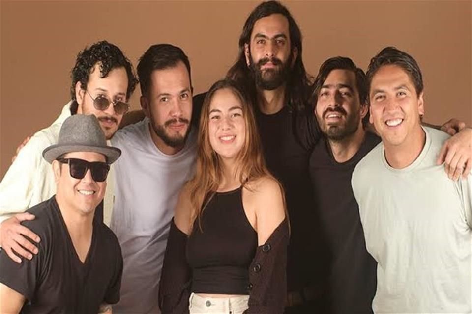 La banda tapatía La Garfield y el tiktoker y standupero Javier ibarreche tienen mucho en común y compartirán escenario en Guadalajara.