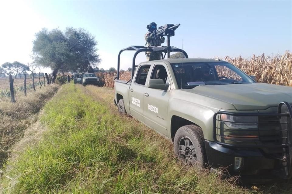 Contingente militar fortalecerá seguridad en Ocotlán y piden a la ciudadanía colaborar con el operativo.