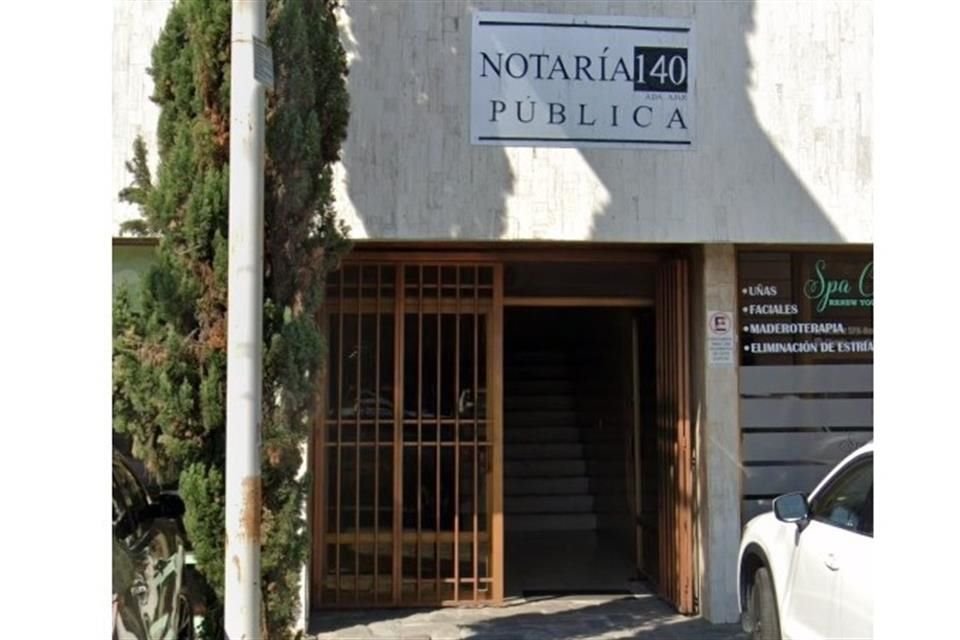 Quitan FIAT a Javier Manuel Gutiérrez, notario 140 de Guadalajara, por realizar trámites fuera de domicilio, entre otras irregularidades.