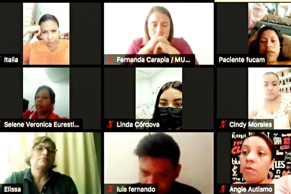 En foro virtual de Grupo REFORMA, familiares de niños con cáncer pidieron al Gobierno menos declaraciones y pronta entrega de medicamentos.