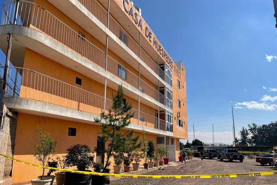 El cadáver de la víctima fue encontrado en una de las habitaciones de la casa de huéspedes.