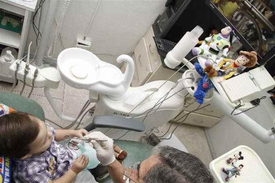 Para atender la salud bucal de los niños, la Cruz Verde Norte de Zapopan estrenó un consultorio de odontopediatría.