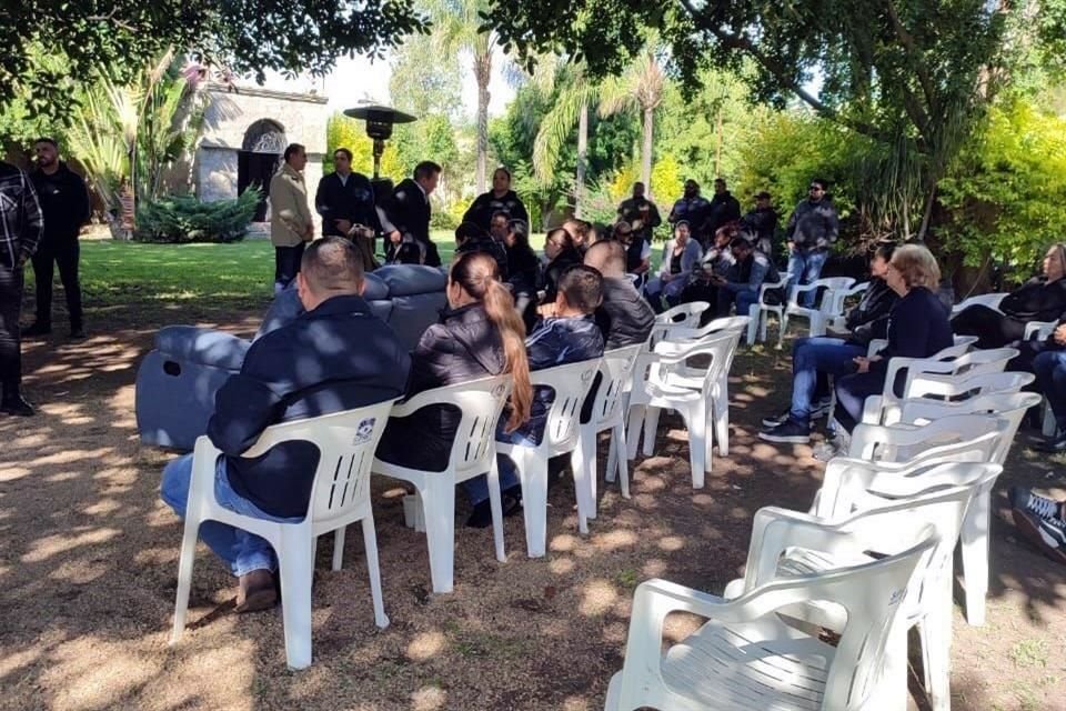 Sepelio de Héctor Álvarez Contreras, en el Rancho Espuela de Oro.