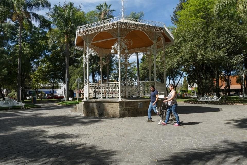 En zonas aledañas a la Colonia Chapalita ya eran comunes los apagones, pero ninguno se había prolongado tanto como la de ayer: ¡48 horas!