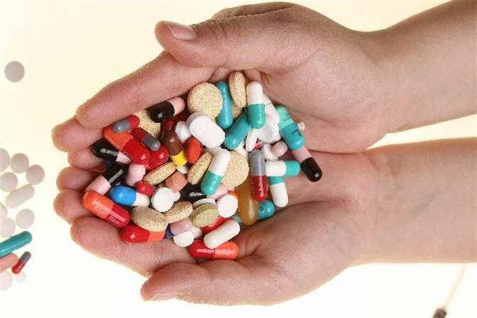 Especialista recomienda no automedicarse ante dolor de garganta o gripe, pues el malestar se podría agravar, progresar y contagiar.