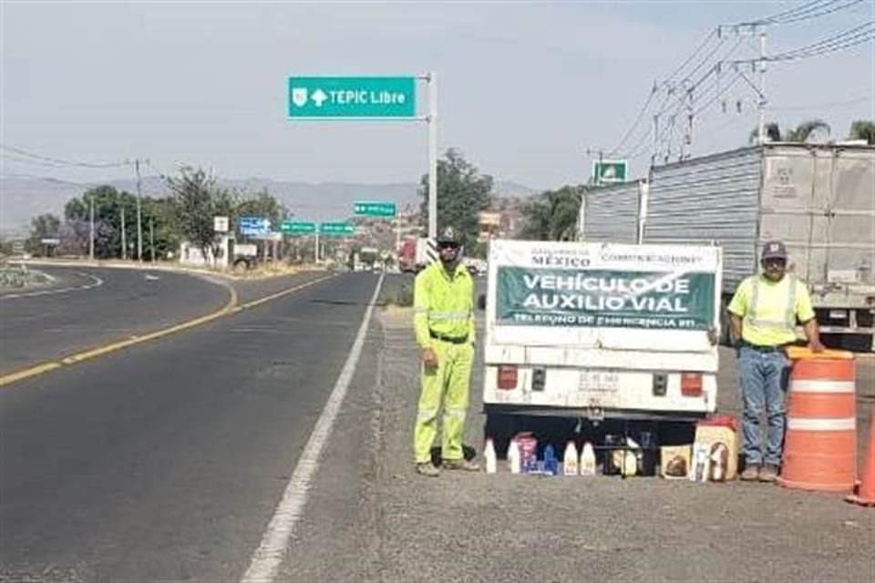 Los Ángeles Verdes arrancan su operativo en carreteras federales de Jalisco para auxiliar a vehículos que lo requieran.