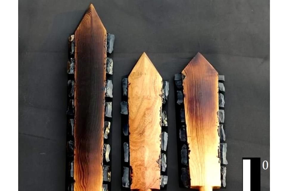 Réplicas del macuahuitl, construidas por Xalixco A.C.