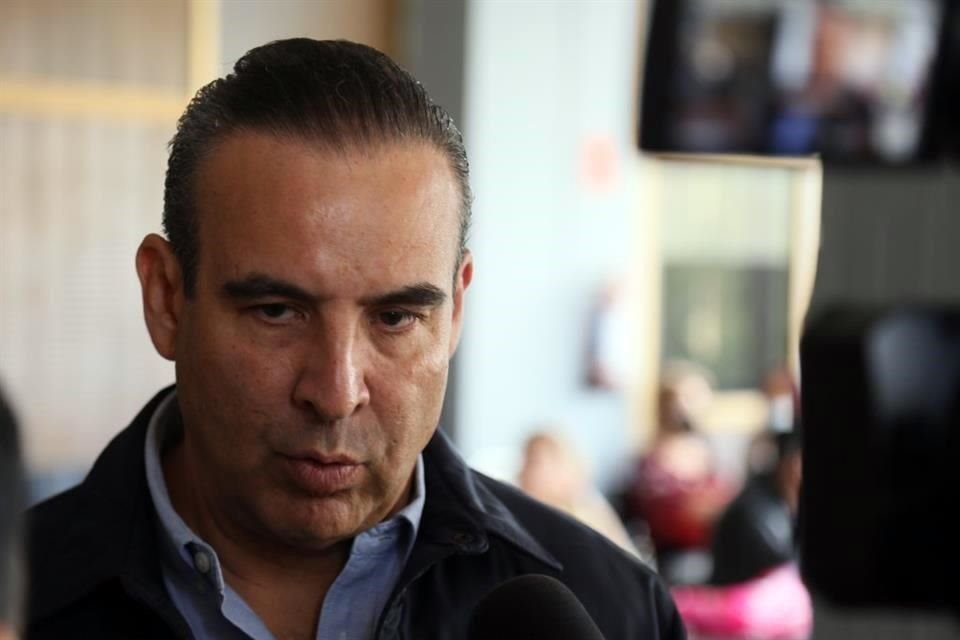 Juan Carlos Márquez, ex procurador social de Jalisco, dejó su cargo para buscar una diputación.
