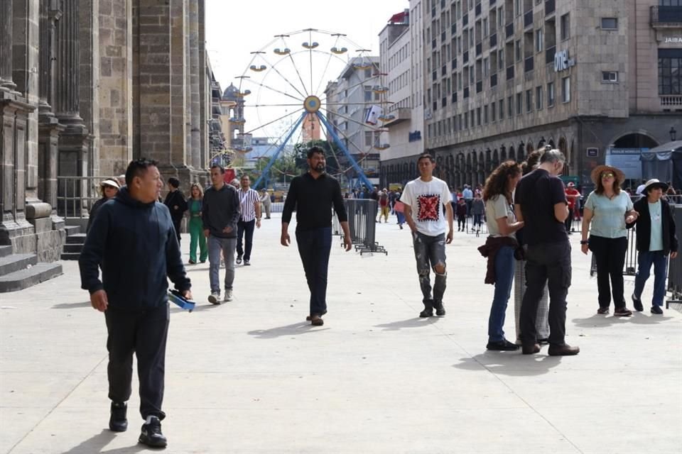 El Centro de Guadalajara luce como una de las principales atracciones de los visitantes a la ciudad por las fiestas navideñas.