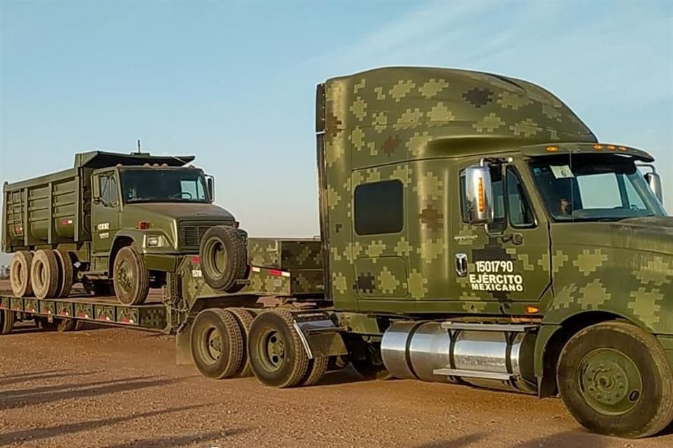 El Ejecutivo federal ordenó a la Secretaría de la Defensa Nacional que también se haga cargo del mantenimiento de las carreteras del país.