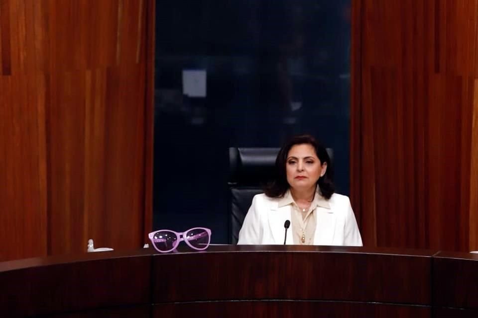El oficio fue firmado por la presidenta del Tribunal, Mónica Soto, para proceder legalmente.