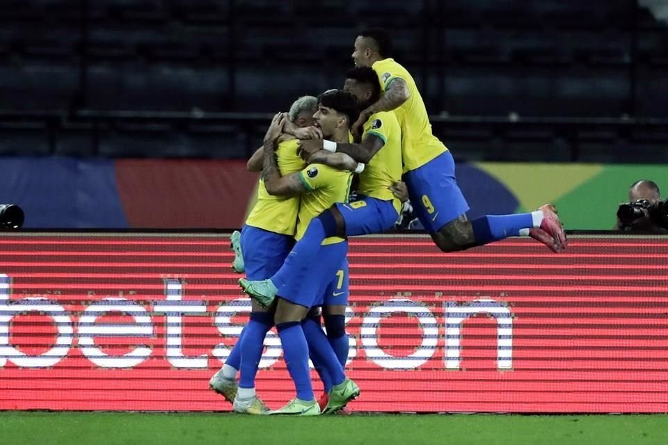 Brasil mantiene su racha sin perder en juego oficial, la cual data de los Cuartos del Mundial de 2018.