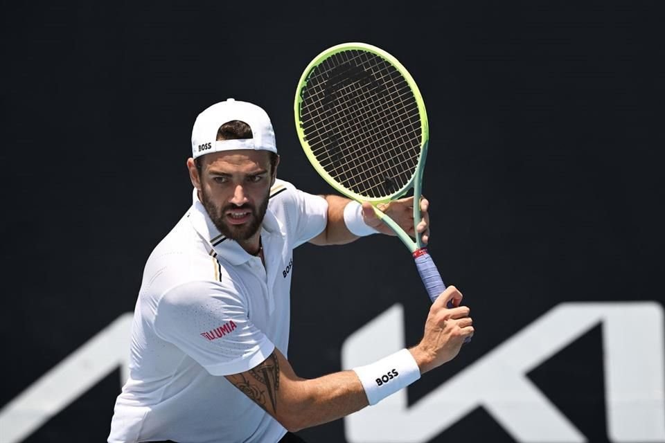 Matteo Berrettini también presenta novedades para la temporada de tenis.