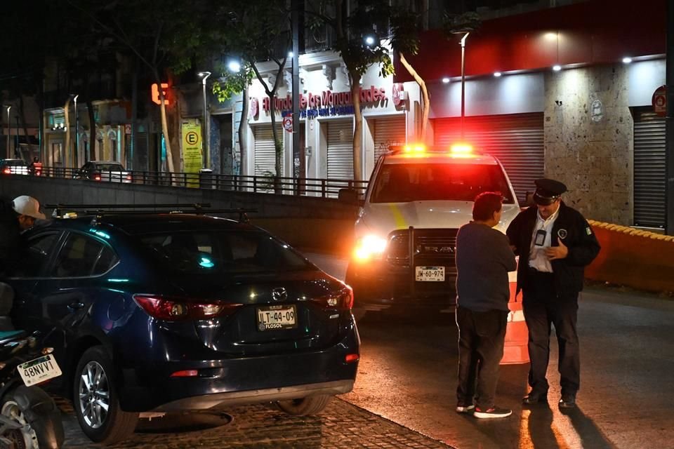 El incidente ocurrió en un paso a desnivel de la Avenida Hidalgo, a la altura del Mercado Corona.