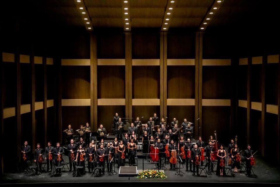 Este fin de semana, la Orquesta Solistas de América, comienza en el Conjunto de Artes Escénicas un ciclo de conciertos dedicados a las obras más importantes de Beethoven.